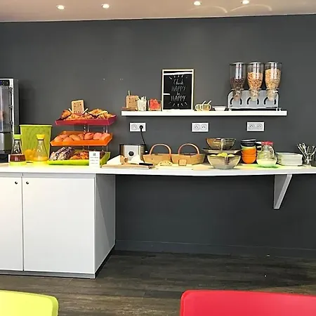 Ibis Styles Centre Gare Hotel 3*